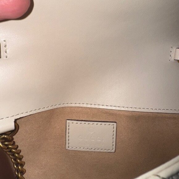 Gucci Crossbody - Picture 2 of 5